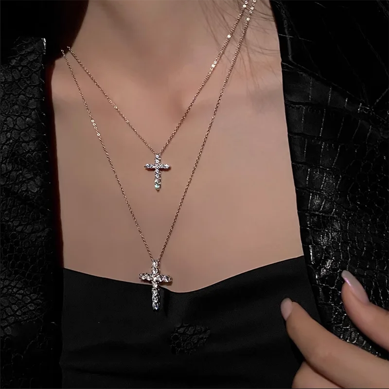 

Luxury Female Cross Pendants Necklace Silver Color Crystal Jesus Cross Pendant Necklace Jewelry For Women