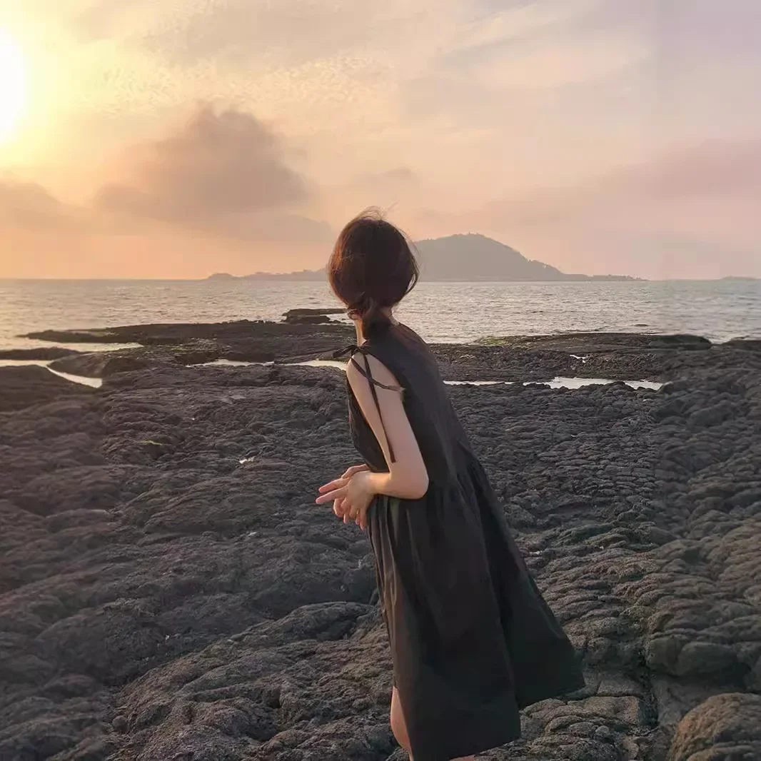 Chic2024 летнее простое платье без рукавов юбка с рюшами по краям модное женское