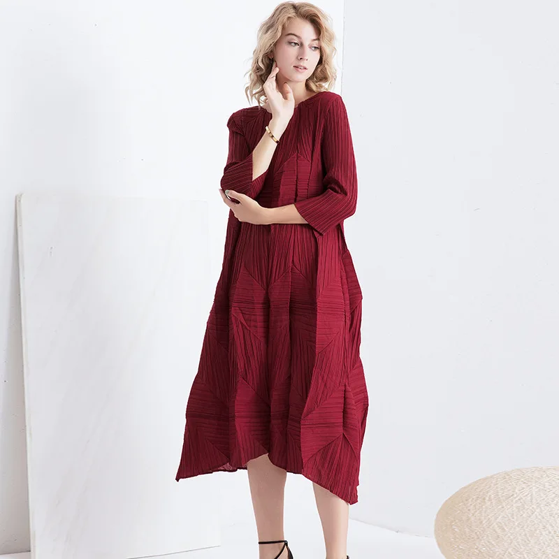 

Spring and autumn dress Miyake mother dress three-quarter sleeve diamond pleated loose belly cover dress mid-length
