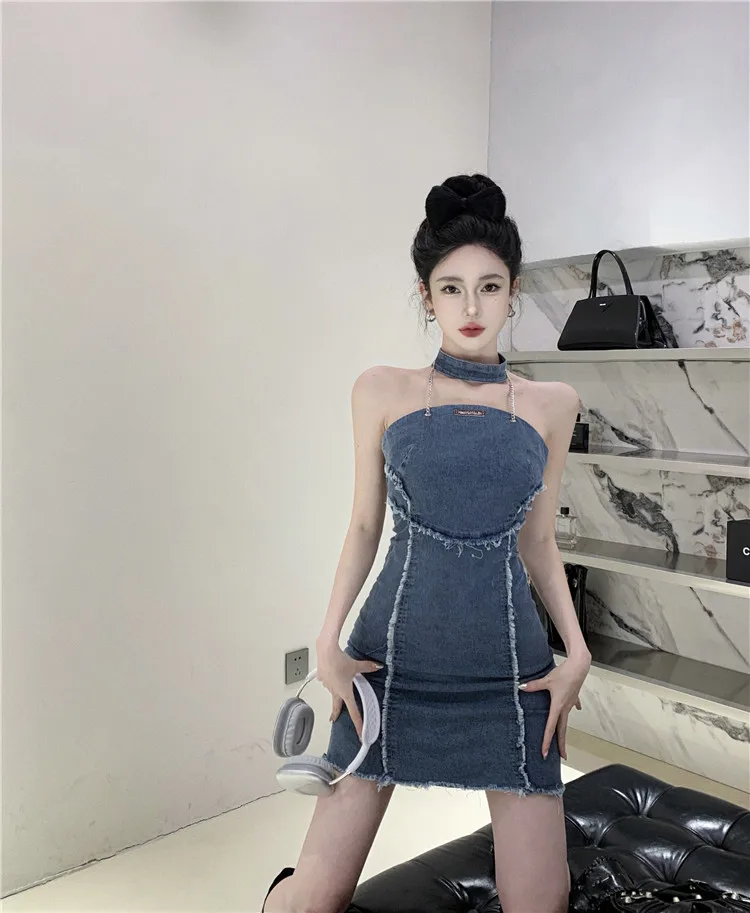 

Женское летнее новое платье из джинсовой ткани с подвесным воротником и сумочкой, 2023