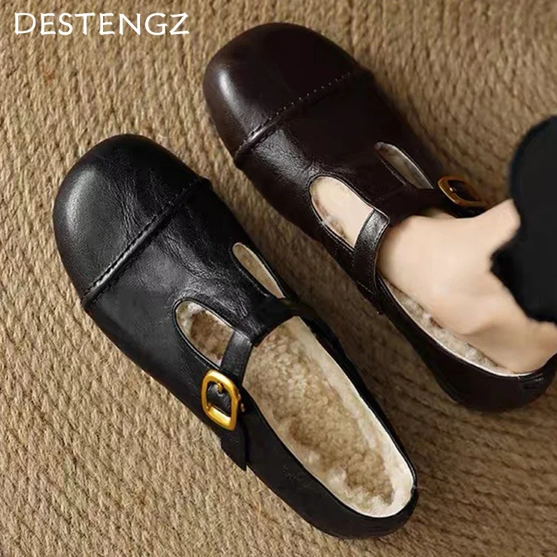 Женская обувь на плоской подошве модная кожаная женская трендовая зимняя