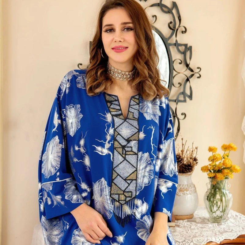 

Blue Gilding Bead Luxury Abayas For Women Dubai 2022 Fashion Robe Female Ladies Maxi Dress Batwing Sleeves Kaftan Summer Clothes