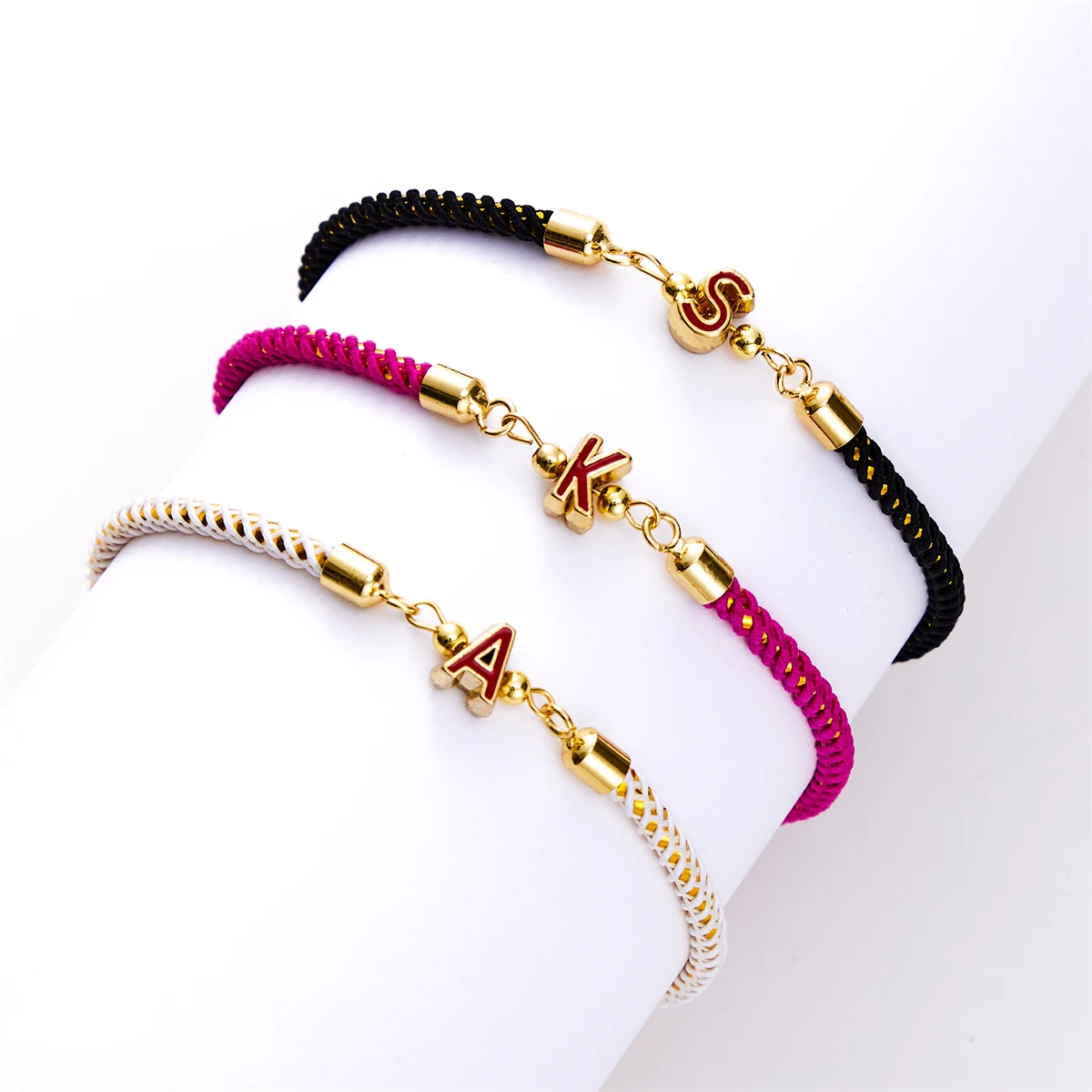 2023 модный красный эмалированный браслет с надписью для женщин Регулируемый верёвочный браслет инициальные Браслеты Аксессуары для рукоделия