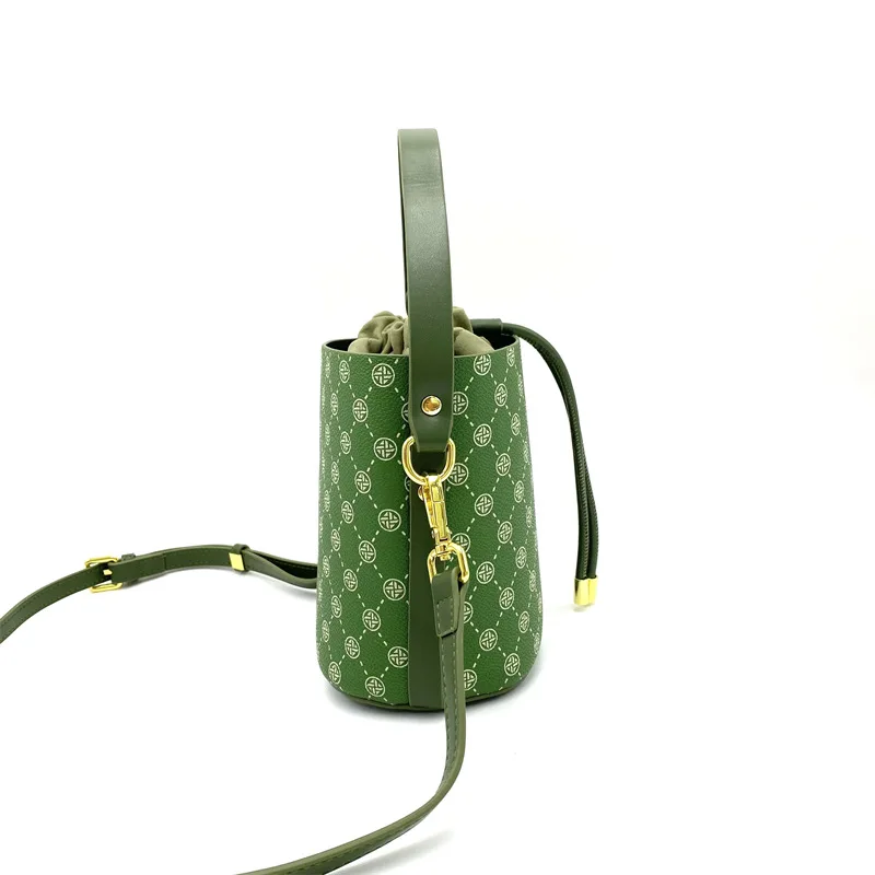 Luxury Rhinestone Diamond Shiny Bucket Bag Women Fashion Handbag Evening Clutch Bag Bling Purse Shoulder Crossbody Chain Bag