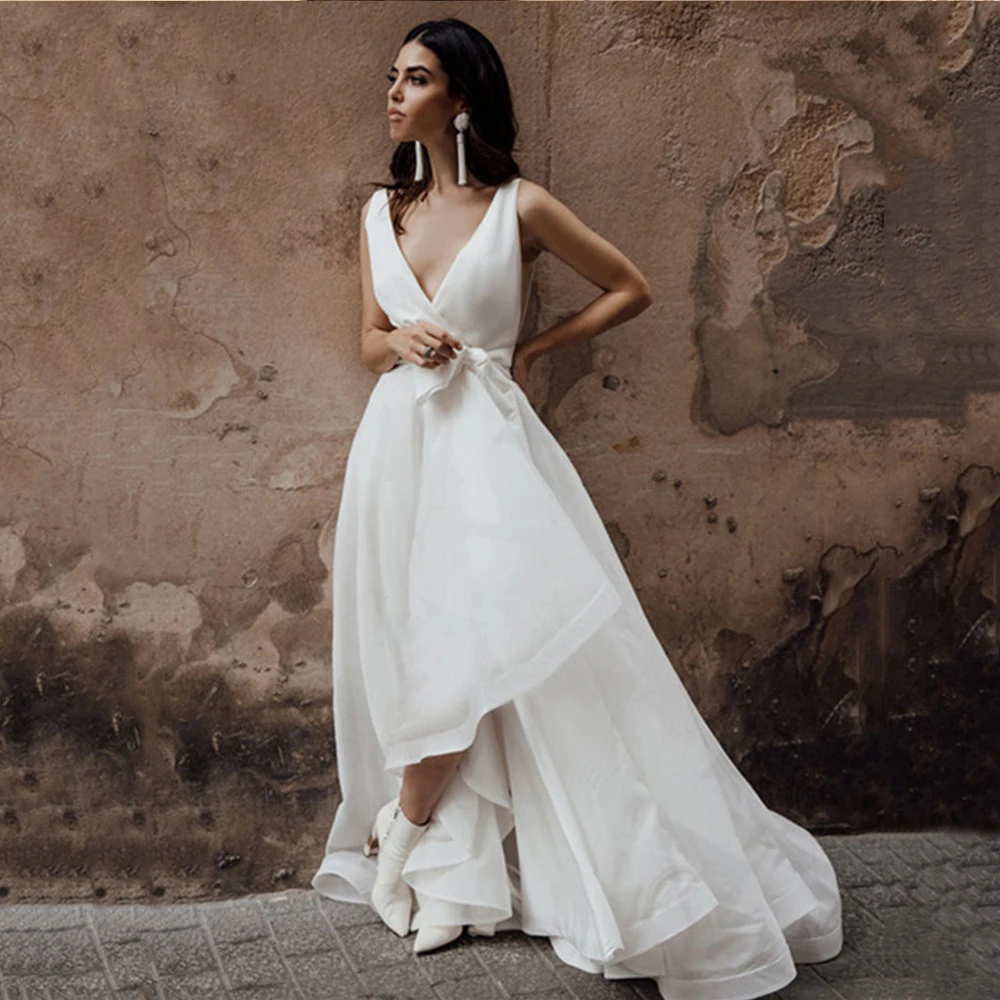 

Modern Robe De Mariage 2022 Nouveauté V-Neck Sleeveless Backless Wedding Dresses Asymmetrical Sweep Train Vestido De Noiva