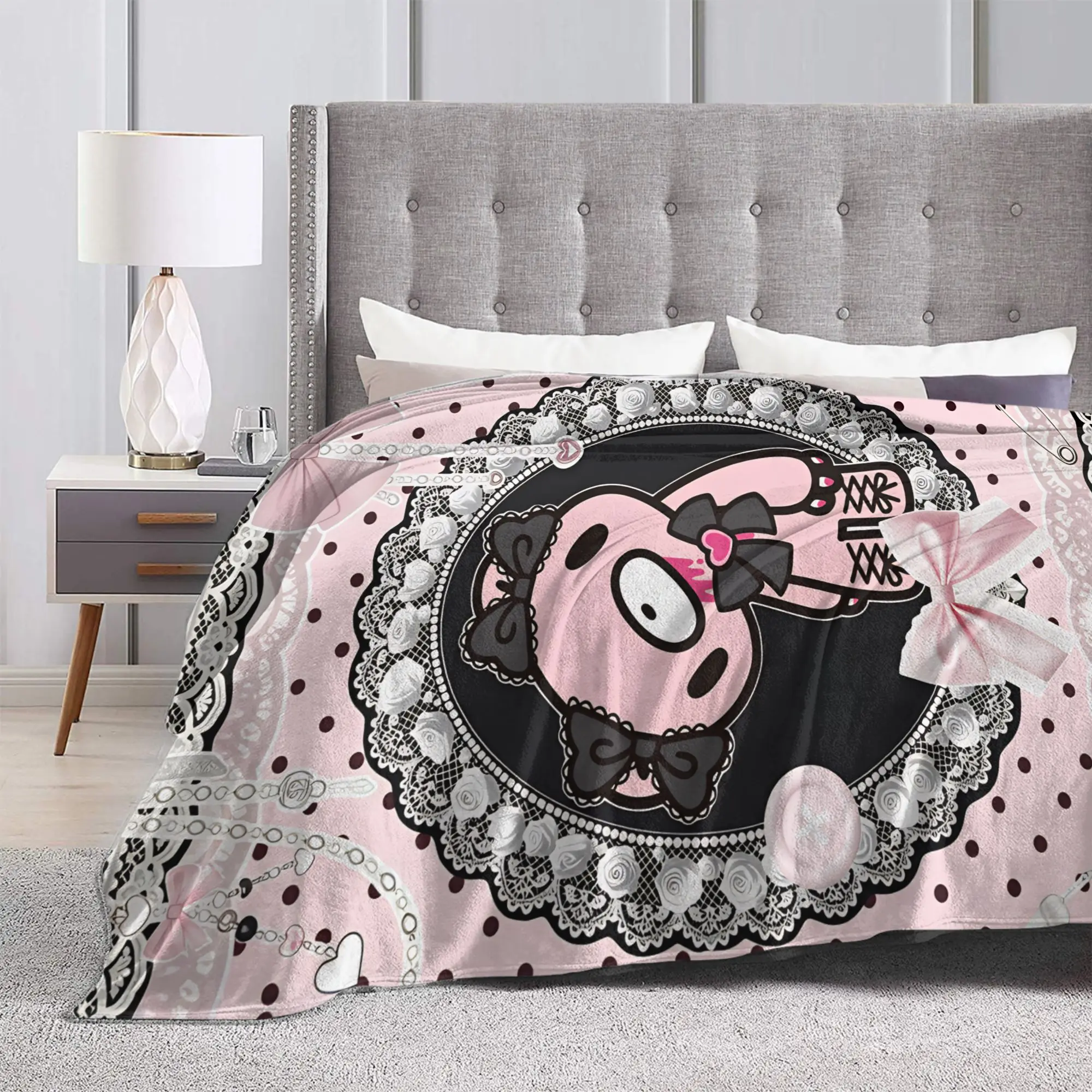 Фото Теплое декоративное одеяло G-Gloomy Bear, фланелевое покрывало для дивана, кресла, удобное покрывало для дивана-кровати. №3