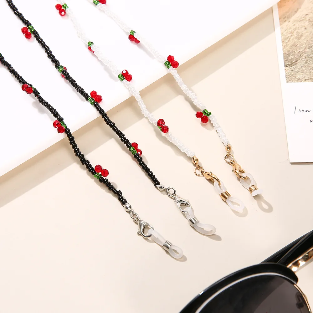 

2022 Handmade Colorful Cute Beads Mask Chain Holder Fashion Women Sunglasses Chain