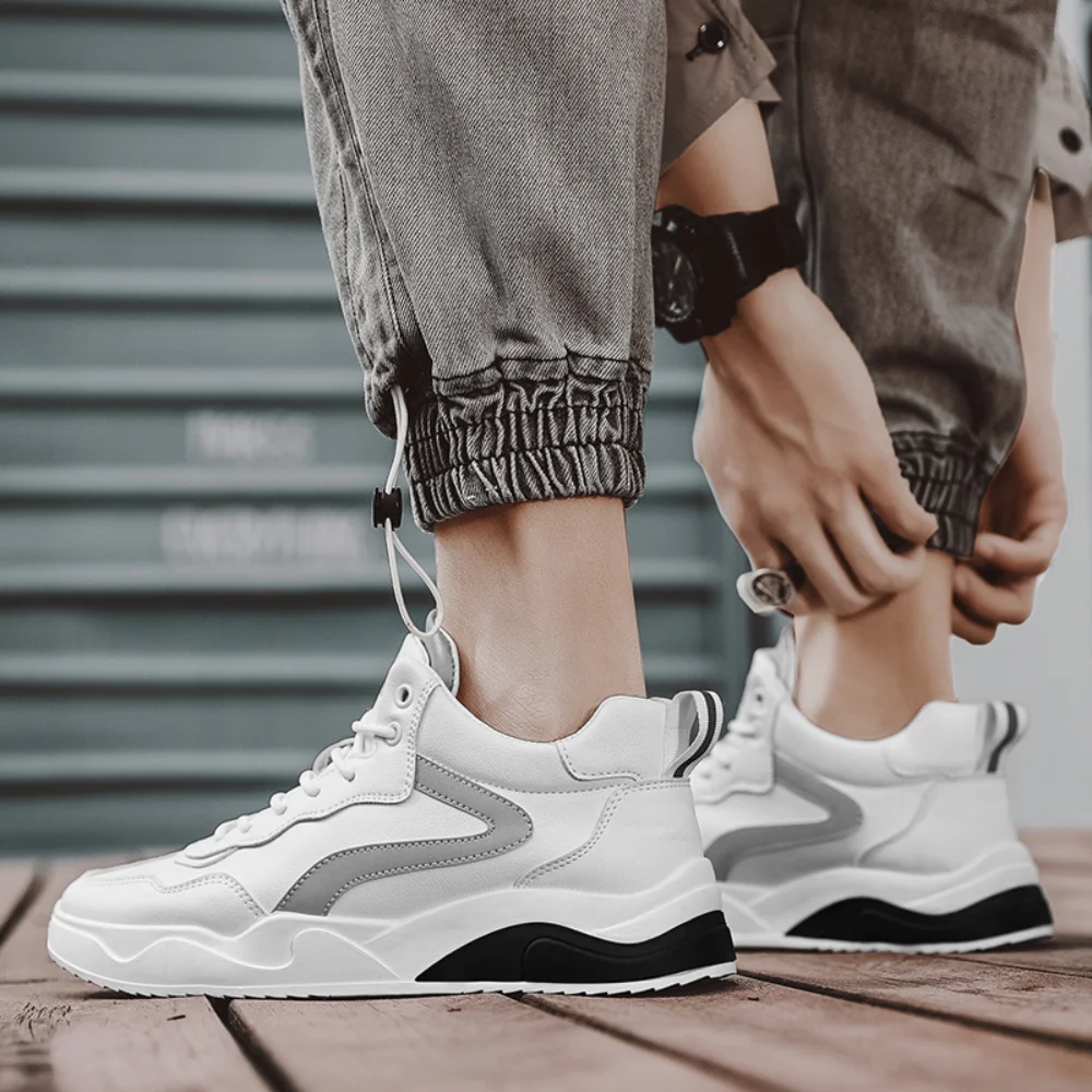 

Autumn and Winter Men's Shoes Plush Shoes Artificial Leather 2022 New Style Thick Soled Outdoor Sports Men's Shoes Cotton Shoes