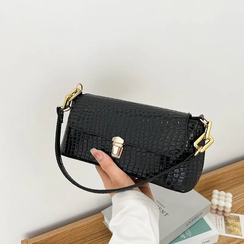 Vintage Trendy Small Fashion Ladies Solid Messenger Bags for Women PU Leather Crossbody Handbag Female Underarm Shoulder Bag