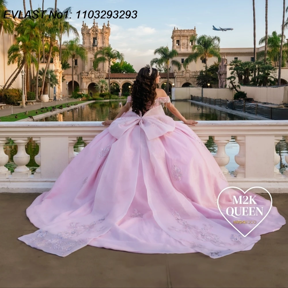 Фото EVLAST индивидуальное мексиканское розовое платье Quinceanera, бальное платье с кружевной цветочной аппликацией и бантом из бисера, Sweet 16, Vestidos De 15 Anos E1QN532 №3