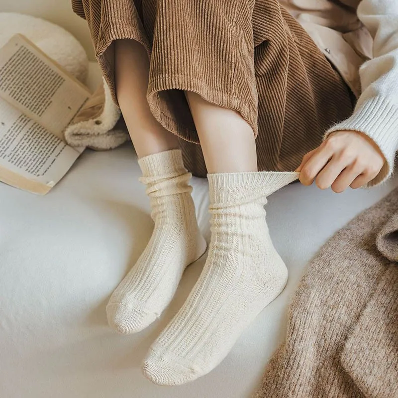 New Winter Socks Women Cashmere Wool Thicken Warm Women Socks Sox Japanese Fashion Harajuku Solid Color Thermal Long Socks
