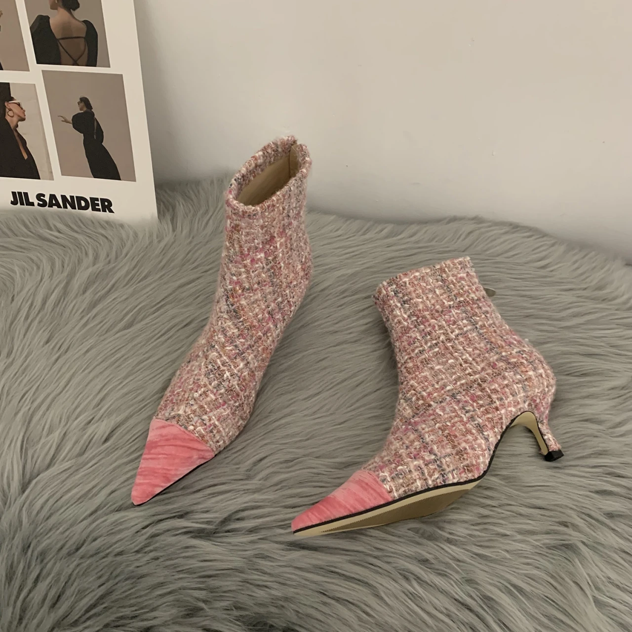 

Satin Women Ankle Boots Pointed Toe 2022 Elegant Ladies Winter Short Boots Thin Mid Heels Back Zipper Snow Botas Pumps Size 5-39