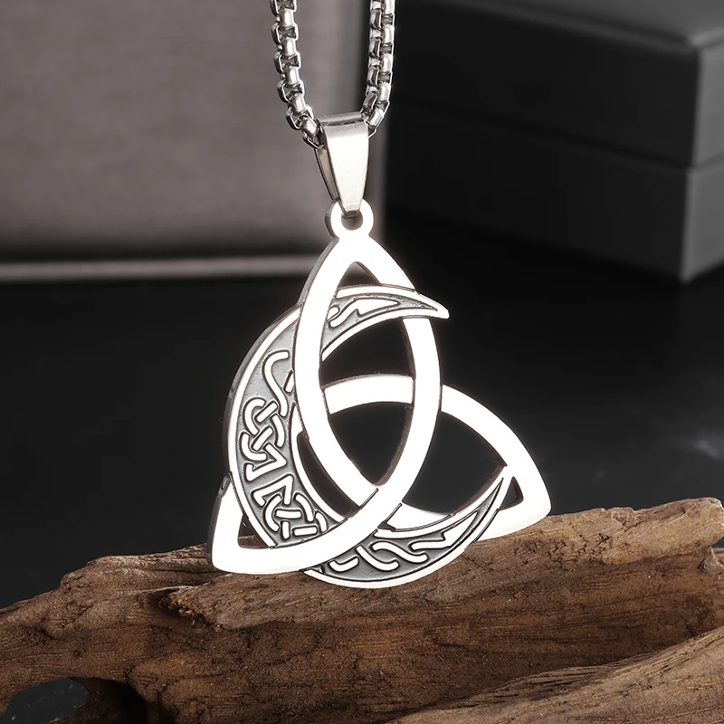 

Stainless Steel Via Irish Trinity Knot Celtic Moon Necklace Men Women Vintage Triquetra Lucky Amulet Jewelry