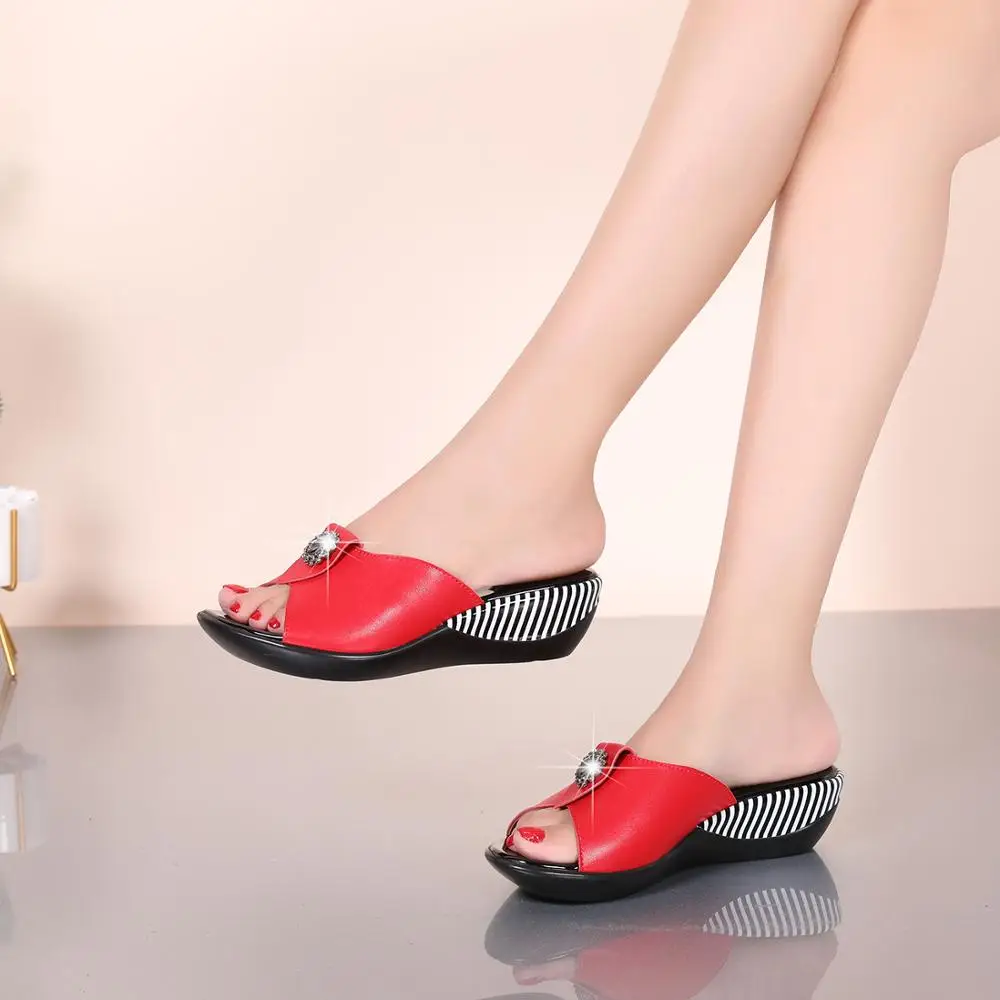 2022 Summer Thick Bottom Flip Flops High Heels Wedges Women's Sandals Slippers Luxury Casual Shoes Black Red 42