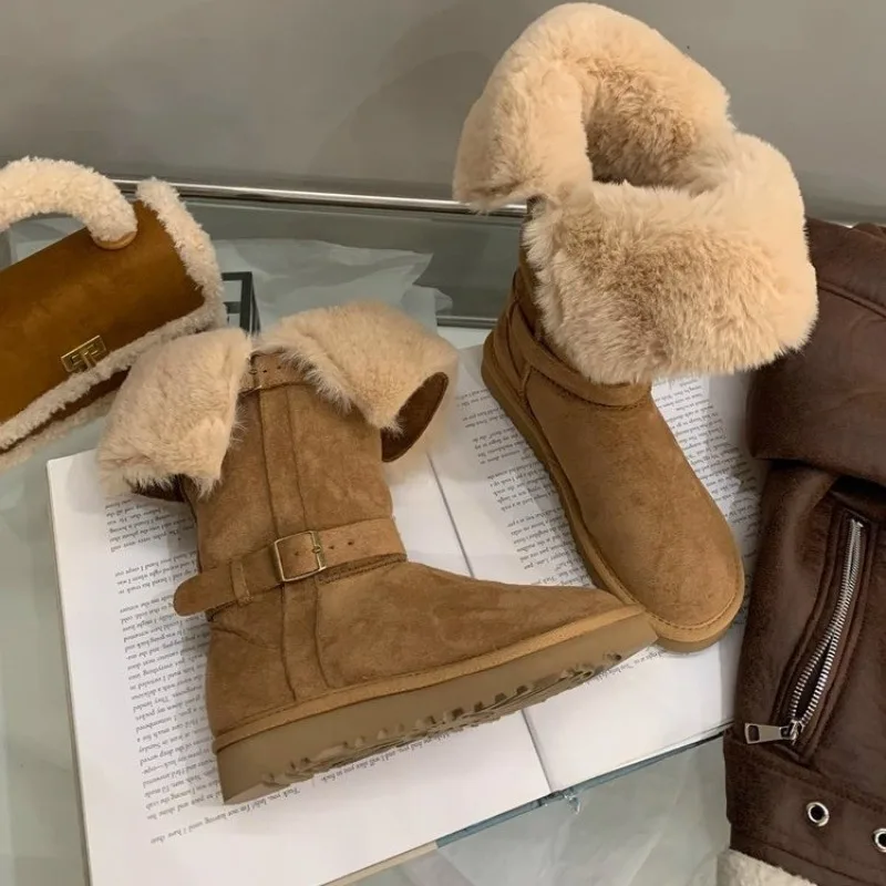 Женские сапоги до колена на меховой платформе массивная обувь зима 2025 трендовые