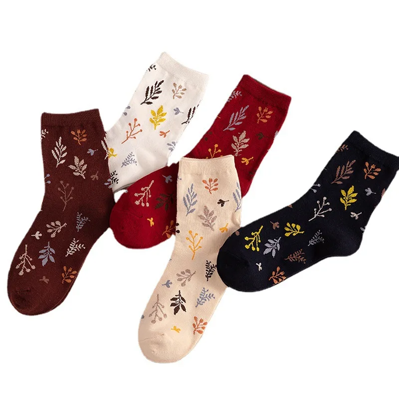 Woman Socks Japanese Style Print Girls Sweet Long Socks Korean Fashion Cotton Soft Harajuku Retro Vintage Streetwear Crew Socks