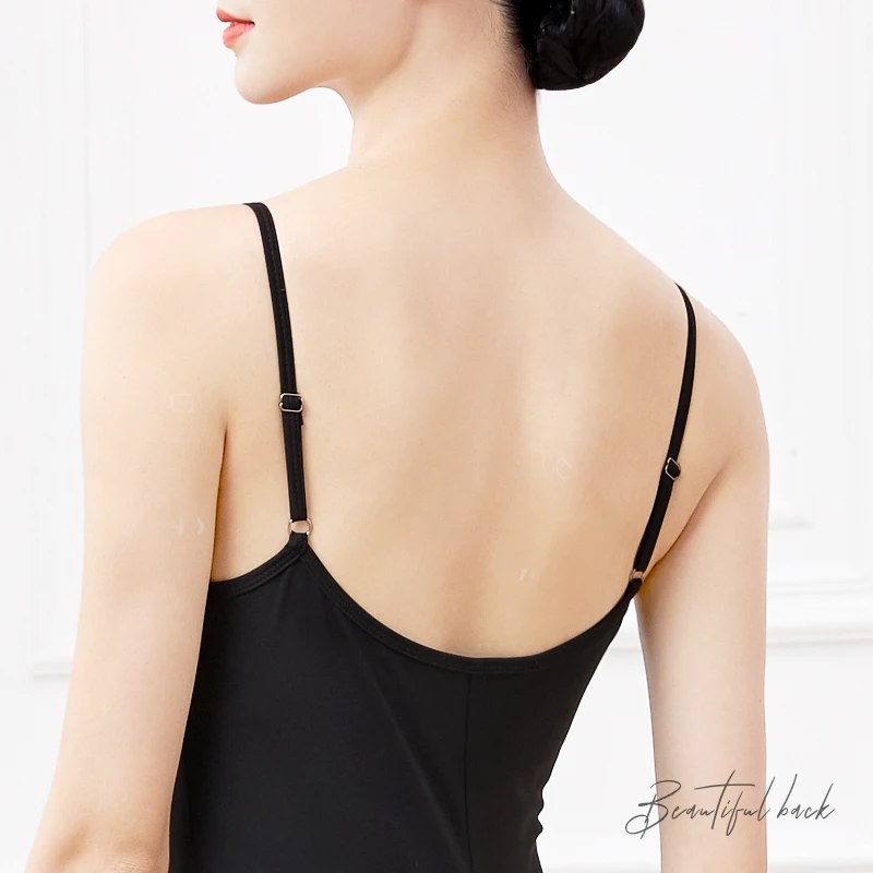 Рисунок 5 - Женское летнее цельнокроеное боди с подтяжками