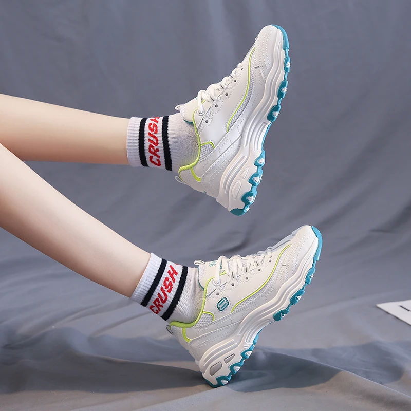 

Women Lightweight Breathable Shock Absorbing Casual Shoes 2022 New Fashion High Reflective Sneakers