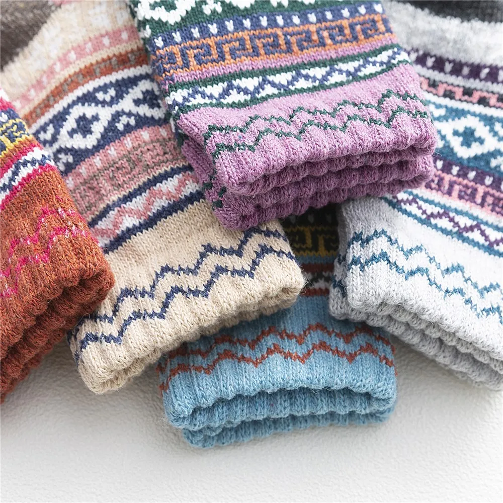 5 Pairs High Quality Autumn and Winter Women's Rabbit Wool Socks Super Thick Warm Cashmere Cruciate Flower Women Socks