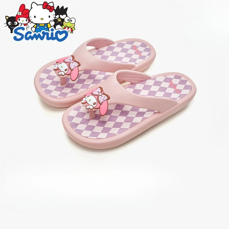 

Sanrio Flip Flops Kawaii Hello Kitty Kuromi Mymelody Cinnamoroll Pachacco Outer Wear Bathroom Non-slip Indoor Home Cute Sandals
