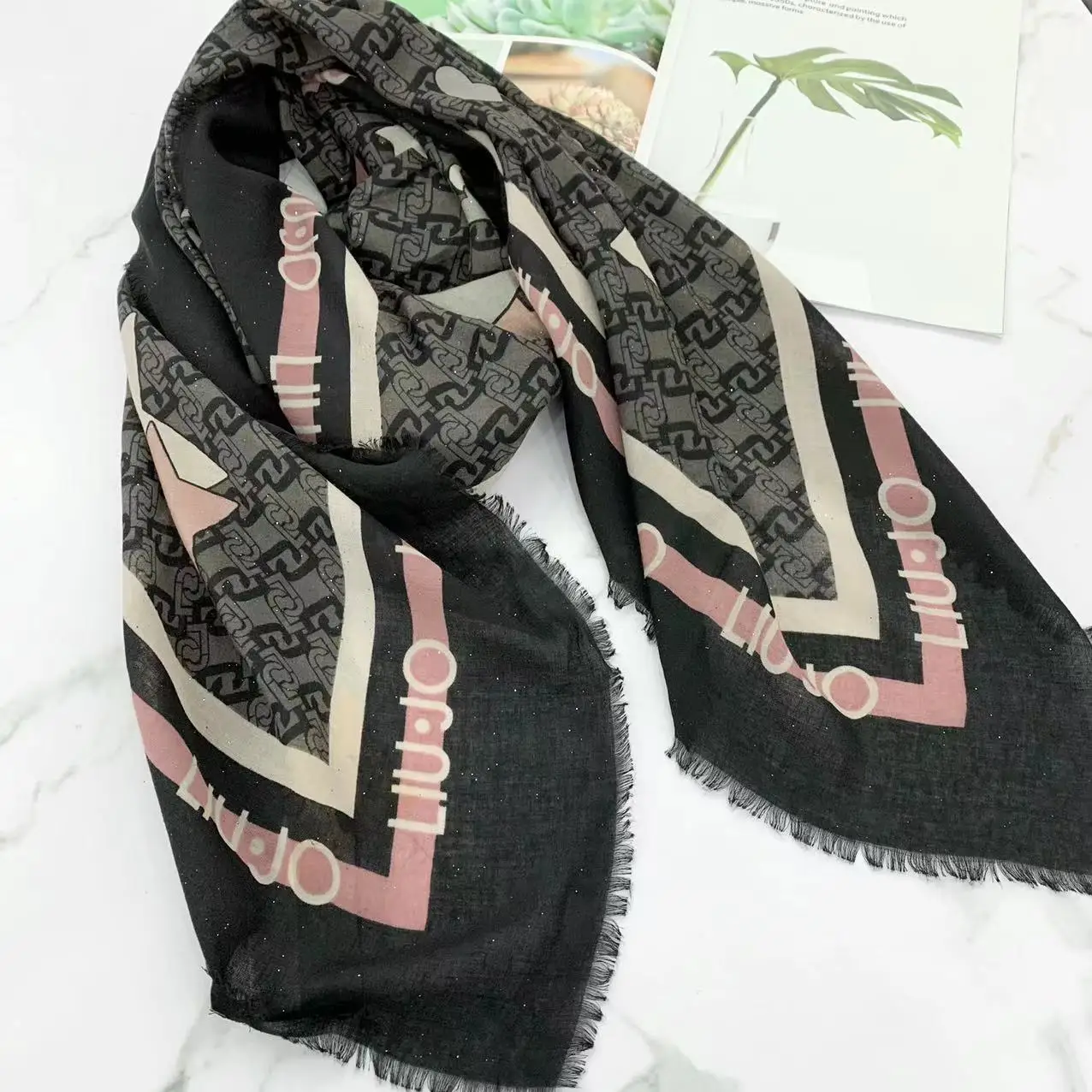 

2022 New Luxury LIU.JO chic versatile scarf