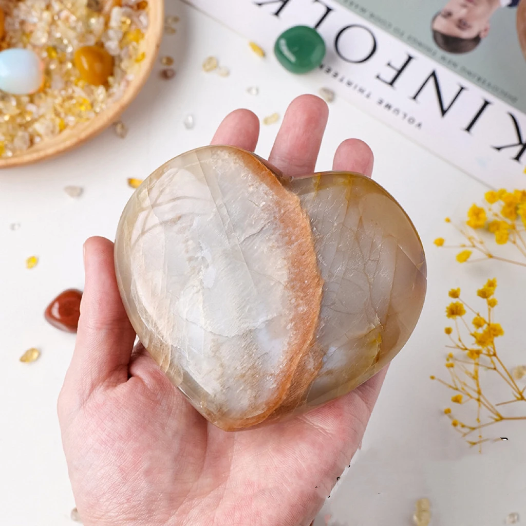 Лунный камень сердце оранжевый