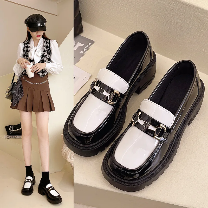 

2022 Spring Autumn New Women's Flat Shoes Ladies Leather Platform Shoes Casual Buckle Shoes Ladies Fashion All-match Shoes