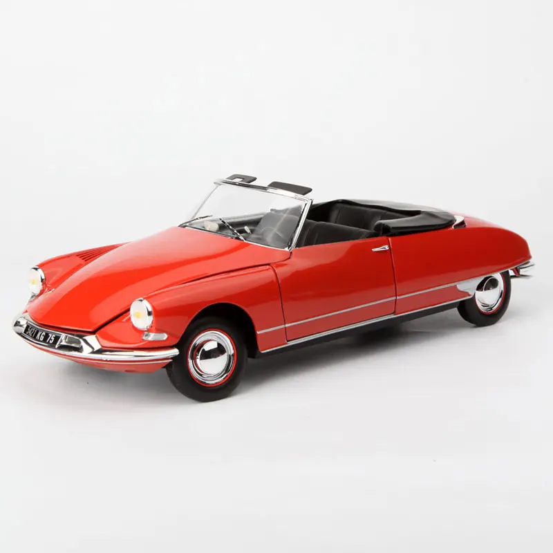 

Модель автомобиля NOREV 1:1 Citroen DS 19 кабриолета 1961, Классические автомобили из сплава, полностью открытые, ограниченная серия, полимерная металл...
