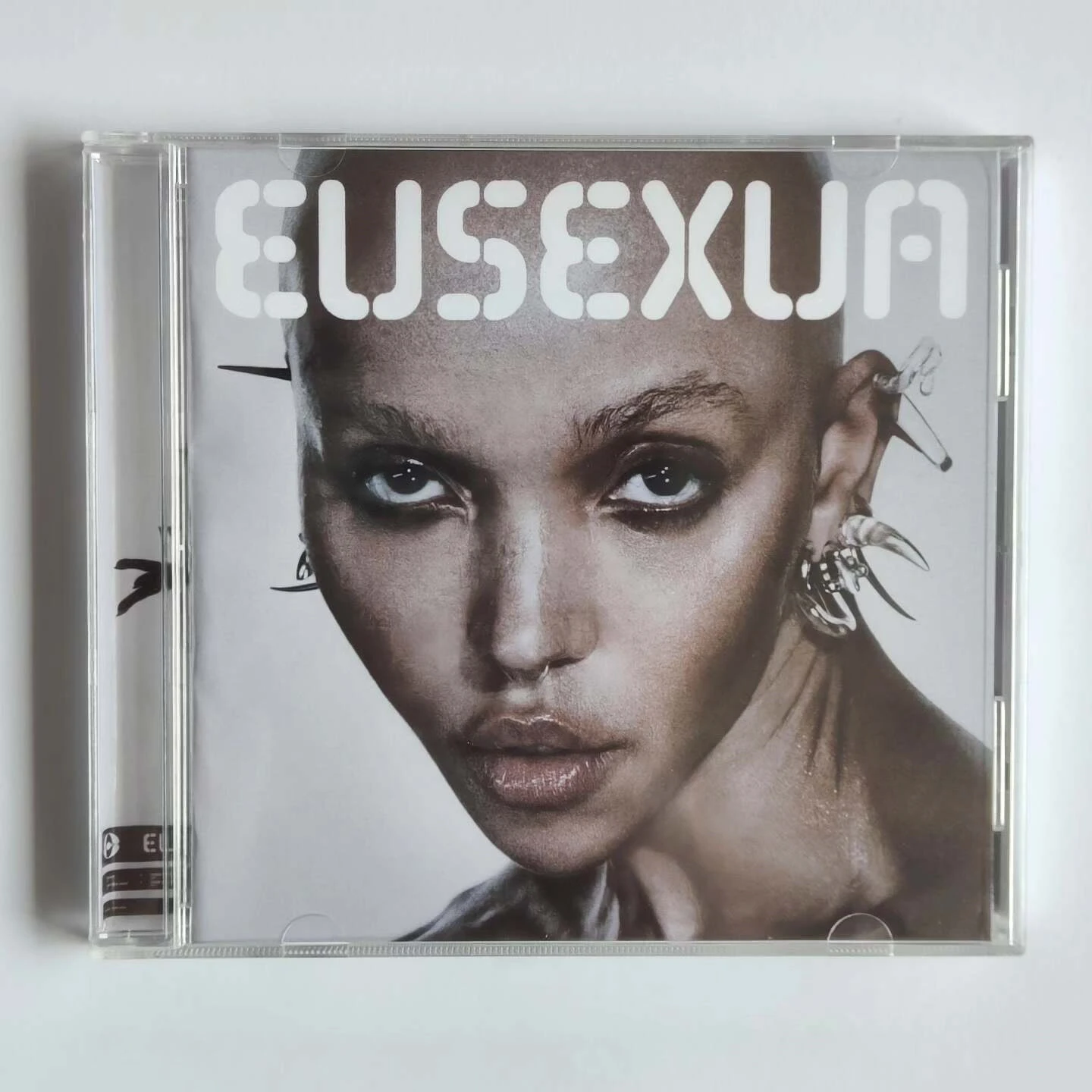 Фото Музыкальный CD-диск Pop FKA Twigs: альбом Eusexua, Girl Feels Good, музыкальная запись, косплей, Walkman, саундтреки для автомобиля, музыкальная коллекция для вечеринок №1