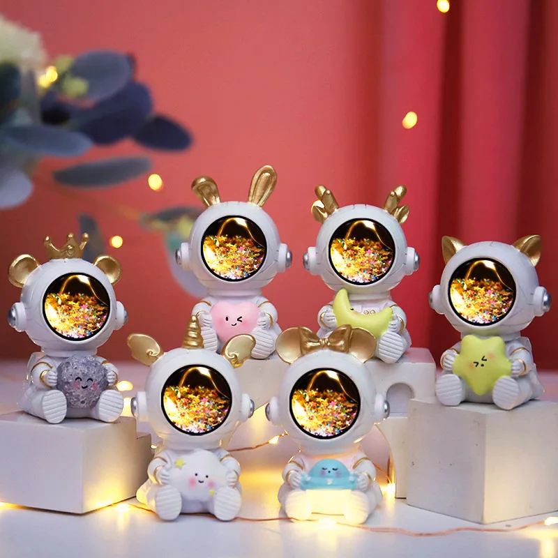 

Creative Spaceman Table Figurines LED Twinkle Lights Cute Bedroom Night Lights Birthday Gifts for Children Home Decor Miniatures