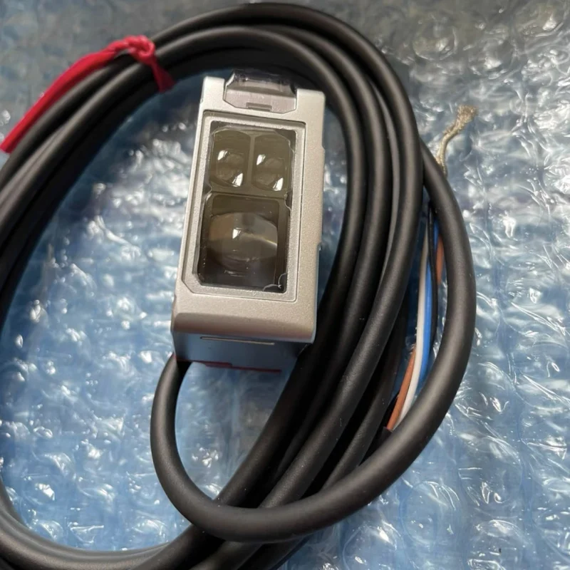 KEYENCE LR-W70 laserssaa новые и оригинальные датчики луча