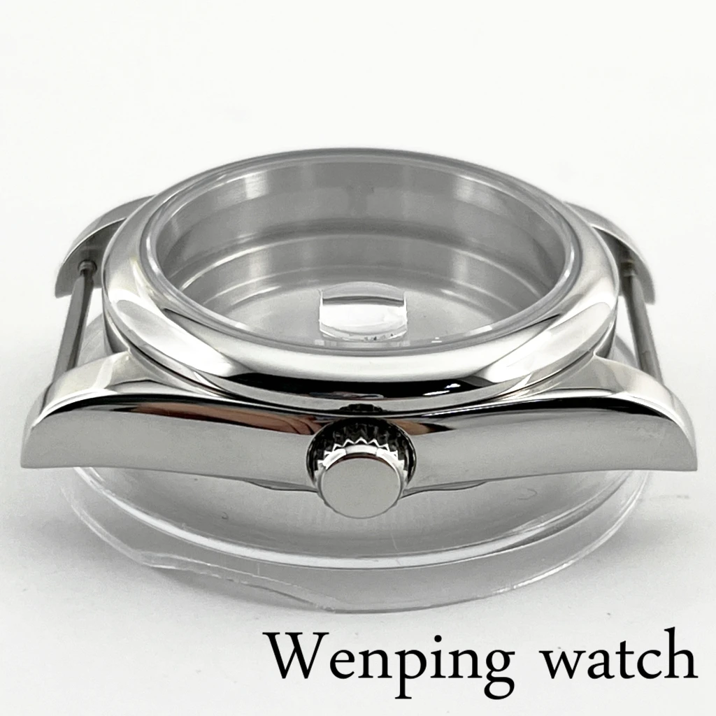 Часы с круглым кольцом и сапфировым стеклом 36/39 мм