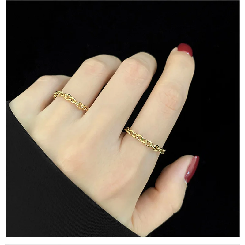 

European and American Ins Cold Wind Metal Stacking Jewelry Christmas Gift Golden Soft Chain Titanium Steel Ring Ring Female