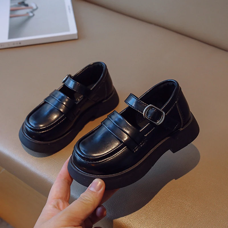 Будьте готовы к весне с нашей повседневной и элегантной кожаной обувью: создана