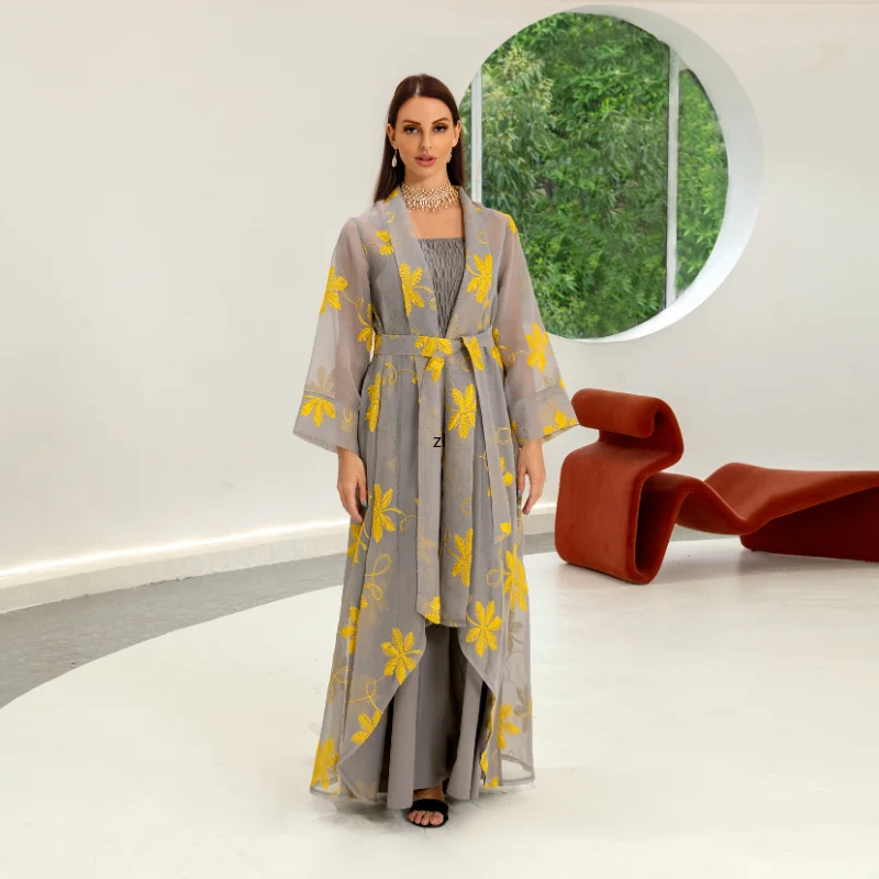 Abaya New 2022 Embroidery Chic And Elegant Woman Dress Mesh Cardigan Belted Kaftan And Solid Gray Camisole Dress Muslim Sets