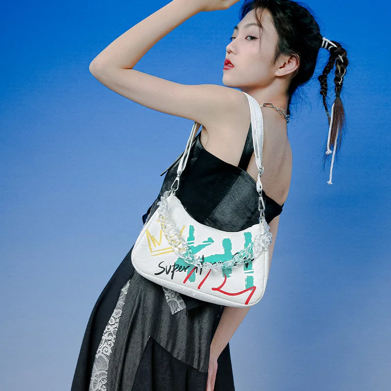 

2022 Trendy Luxury Designer Hand Evening Creative Niche Pu One-Shoulder Female Portable Graffiti Series Messenger Bag