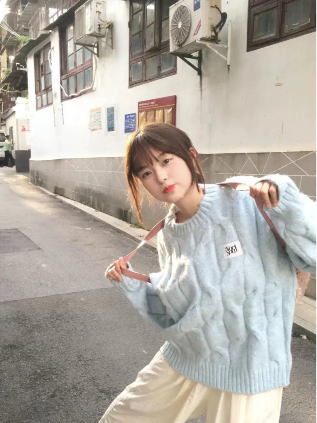 Синий свитер Twist женский 2024 новый зимний утолщенный вязаный на холостом ходу