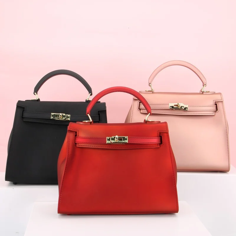 

New European and American style fashion women's bag solid color PVC lock bag