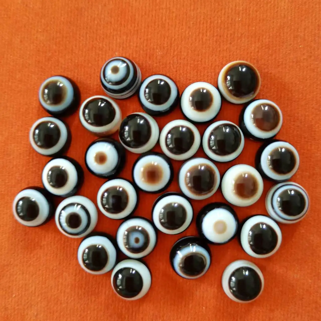 

2pcs/lot fine selection of round natural stone one eye dzi sheep plate bead eye agate smooth surface strong energy mystery black