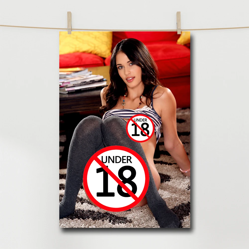 Голая брюнетка фото девушки постер с женским телом без рамы настенное искусство