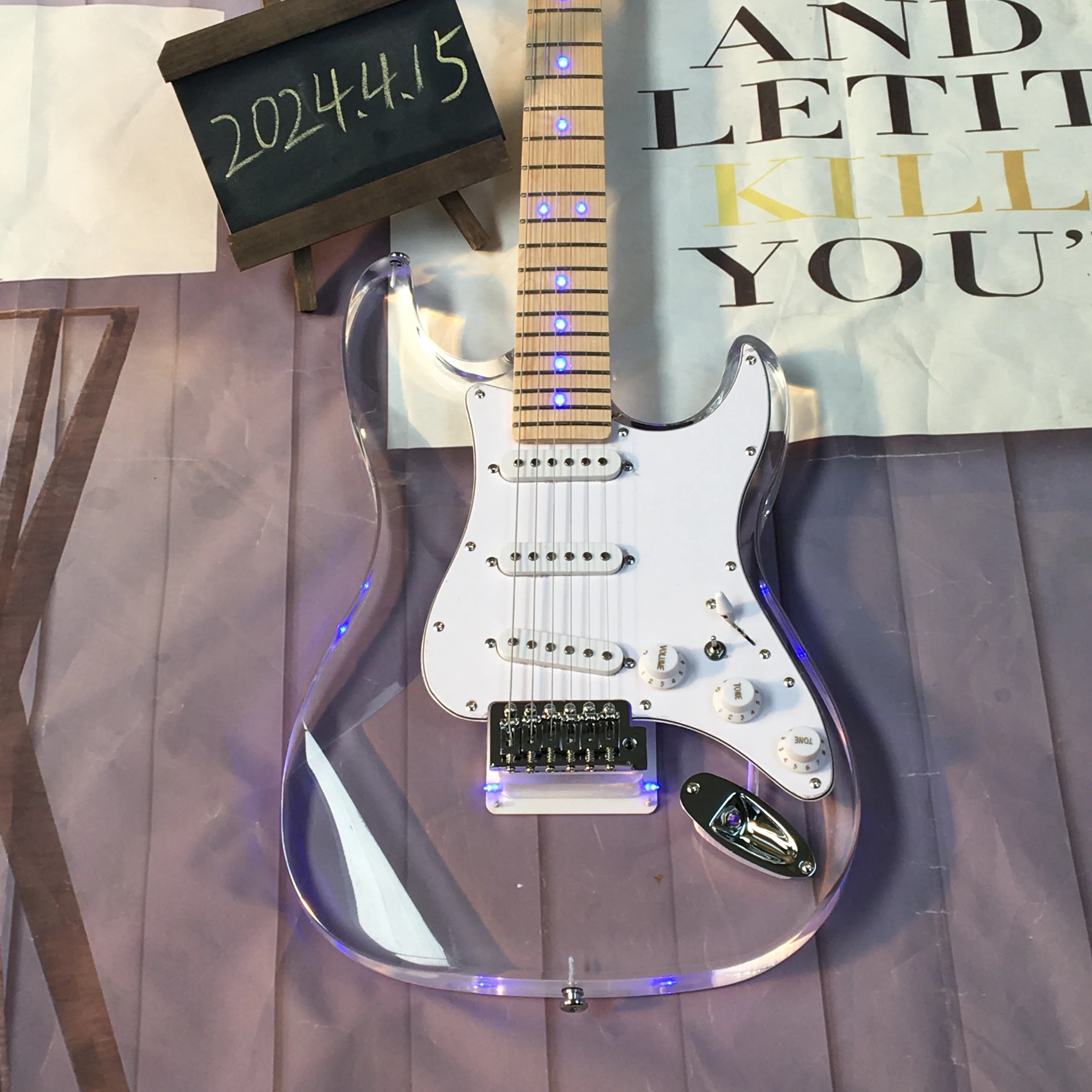 2024 ST Акриловая электрическая гитара SSS хромированная фурнитура бесплатная