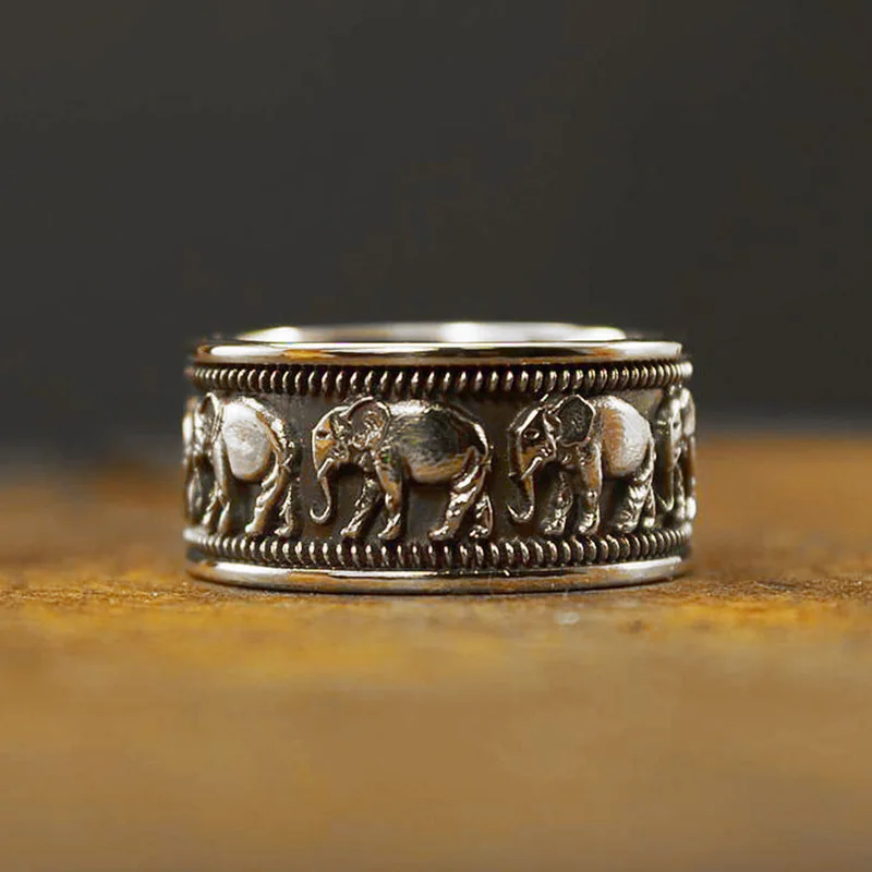 

Vintage Style Silver Ring Male and Female Elephant Cocktail Finger Rings Party Jewelry Accessories
