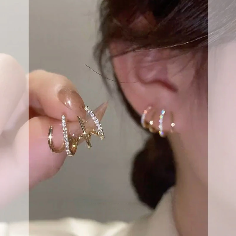 

Женские серьги-кольца с жемчугом и покрытием из 14-каратного золота