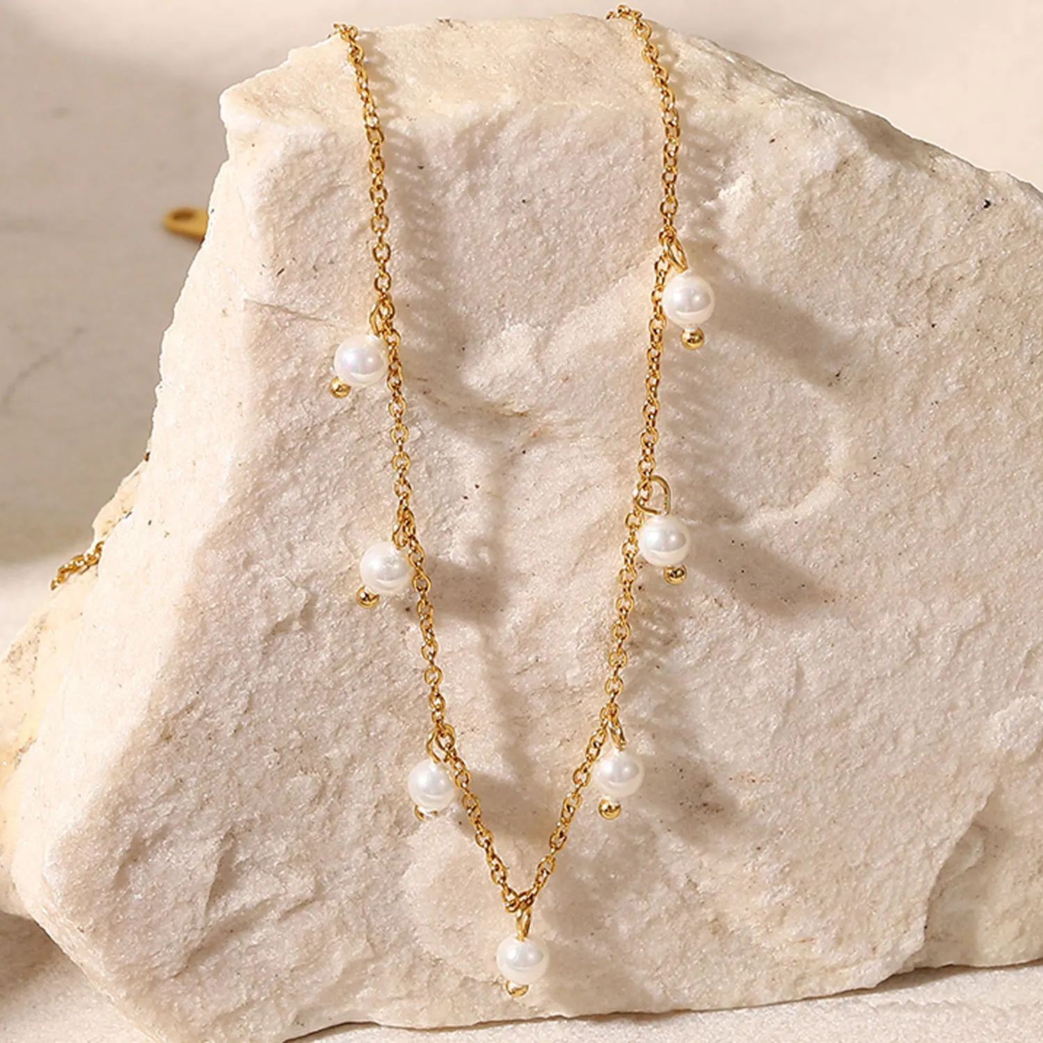 

France Ins Elegant Charm Pearl Necklaces Tassel Plated 18k Real Gold Temperament Stainless Steel No-Fading Luxury Necklaces