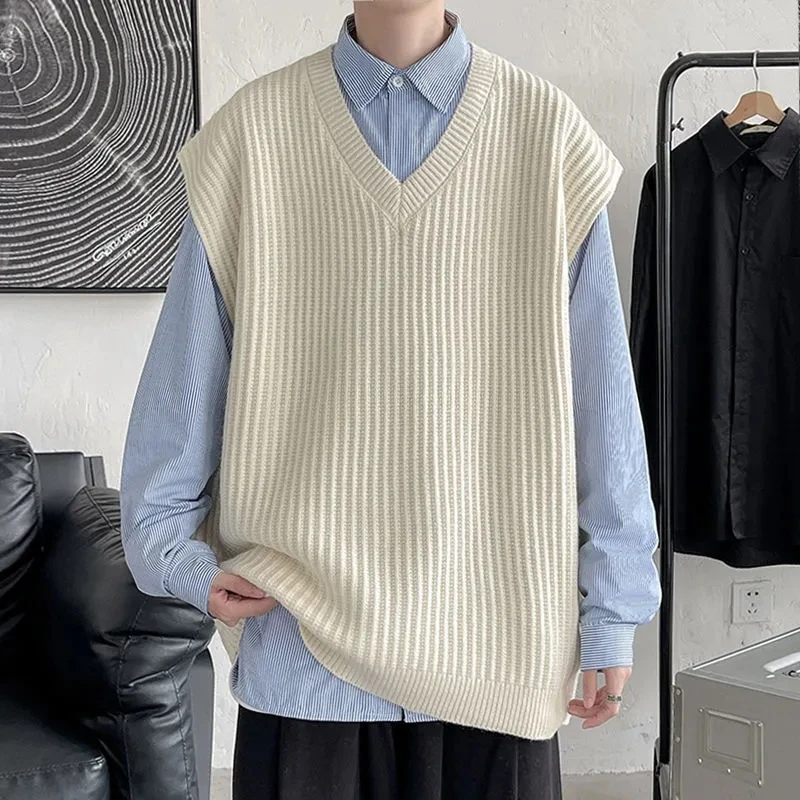 Winter Fashion Solid Casual Pullover Vest Men's Loose Knitted Top Autumn Student Preppy Style Sweater Gentle Plus Size Sweater