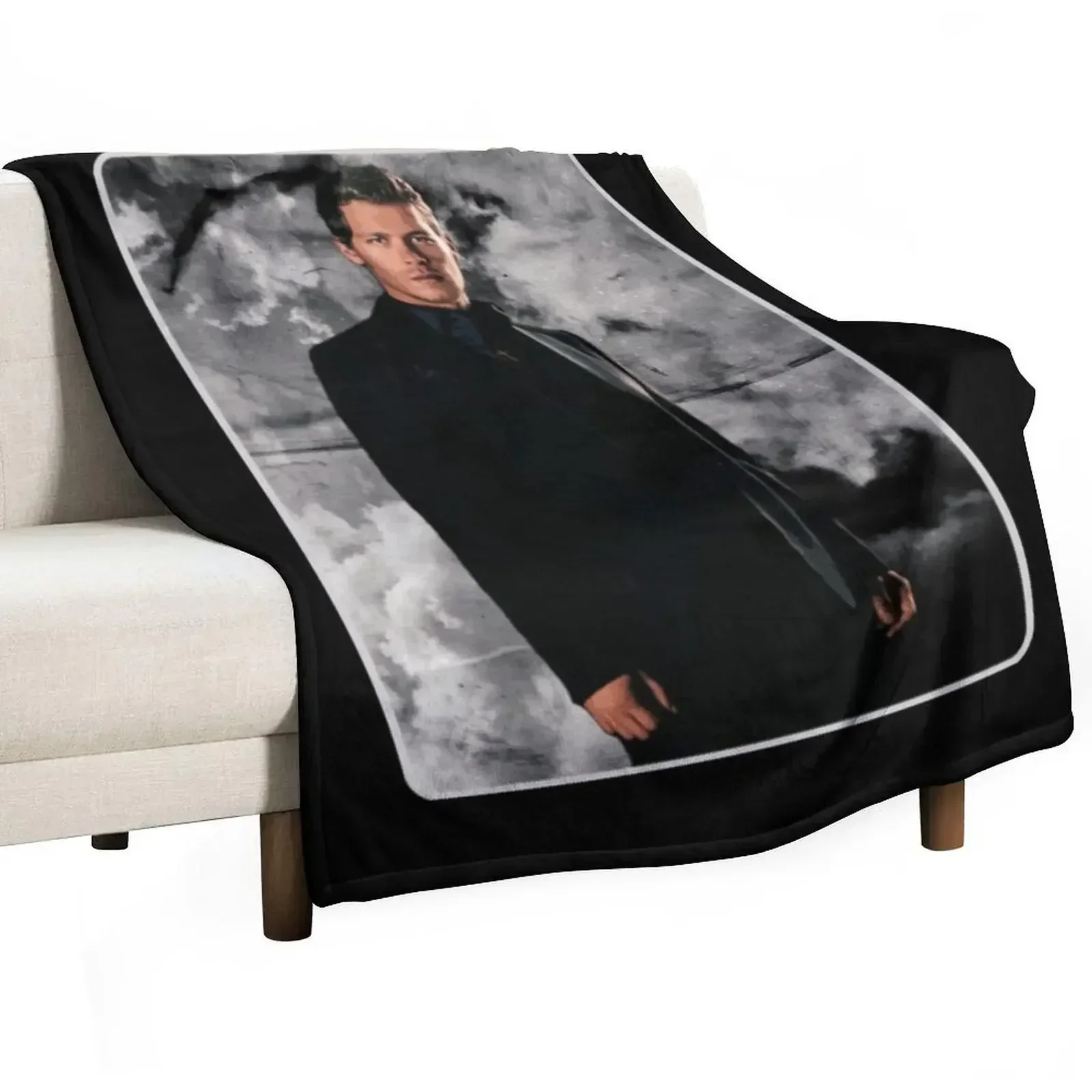 klaus mikaelson potrait Throw Blanket Blankets Sofas Of Decoration For Sofa Thin Vintage Tourist