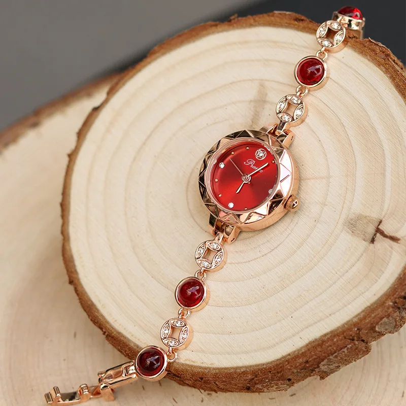 Часы наручные женские кварцевые с браслетом из драгоценных камней