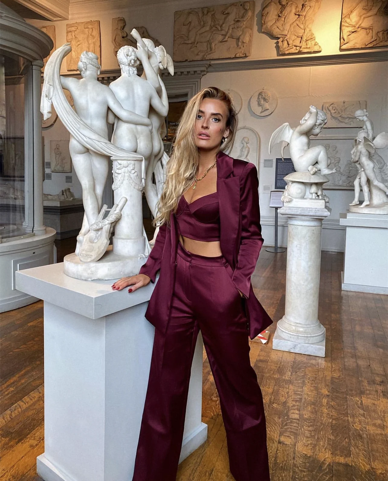 

Женский Атласный Костюм из 2 предметов, бордовый повседневный костюм с широкими штанинами и блейзером на пуговицах, одежда для работы и профессиональной одежды