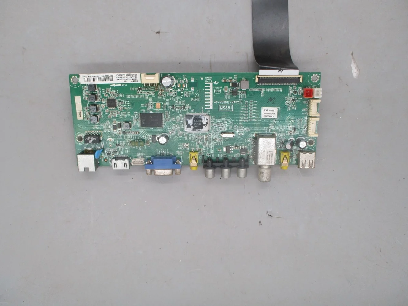 

Disassemble for TCL d42e161 mainboard 40-ms8812-mad2hg with screen lvf420ndal as9w01 V6