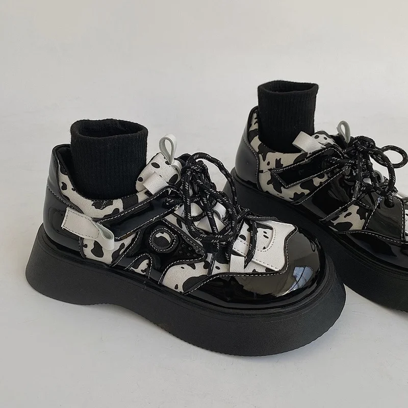 

Small leather shoes female British wind spring and summer new students thick sole high head shoes single shoes